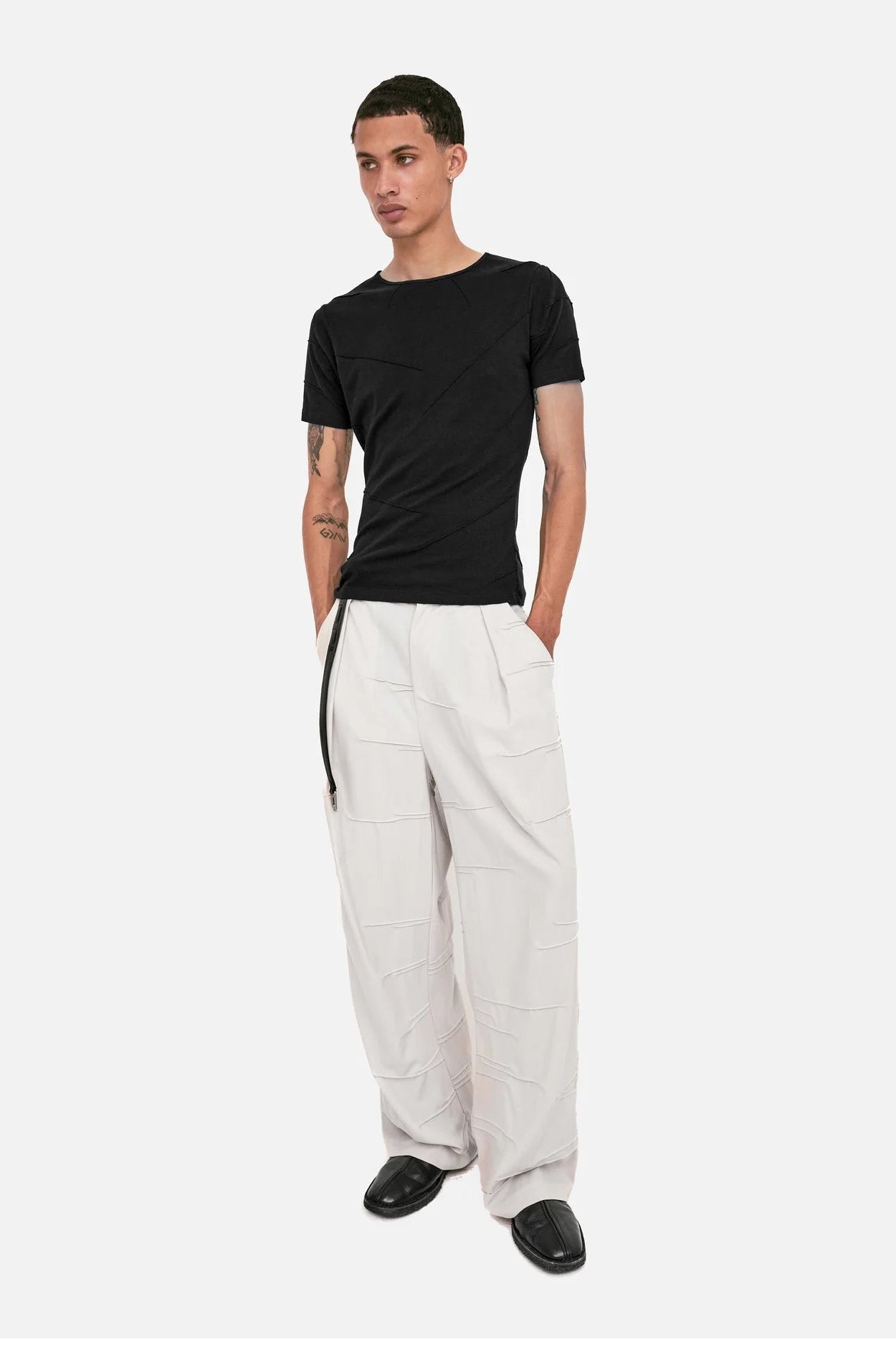 Braille Trouser - Ecru White - Body 1
