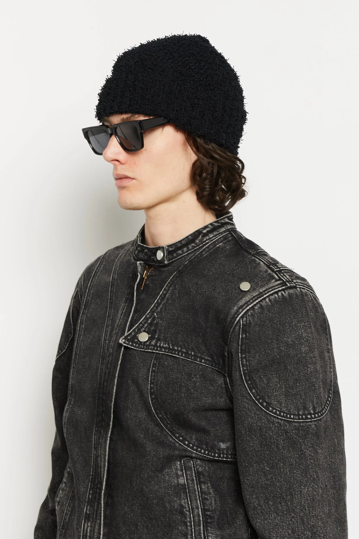 Fringe Beanie - Obsidian - On Fig 2