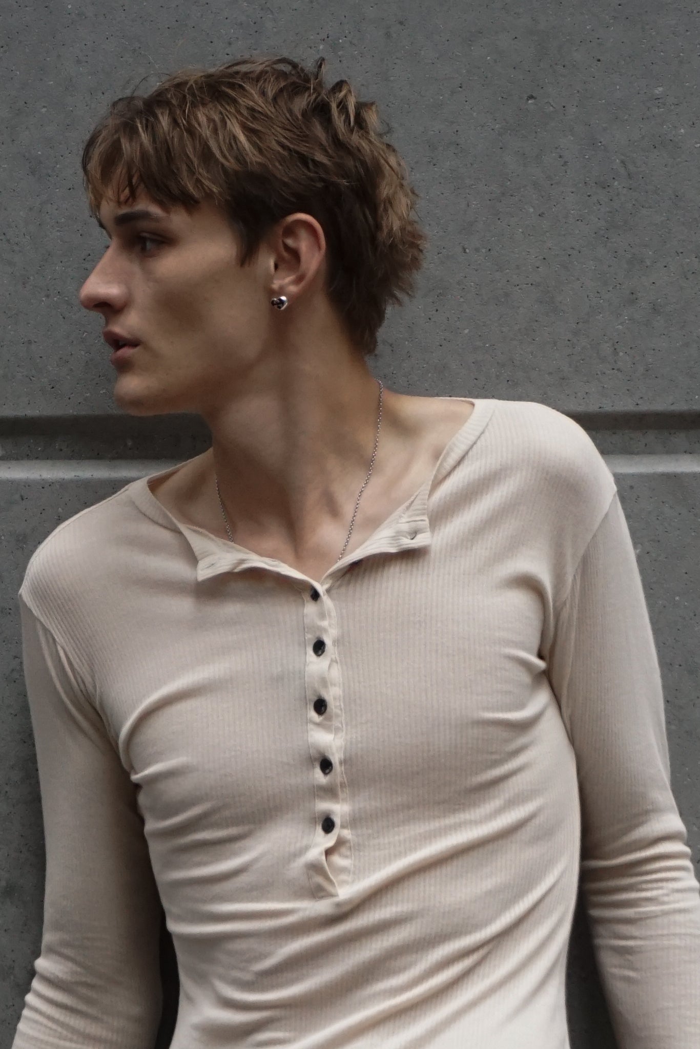 Nero Ribbed Henley