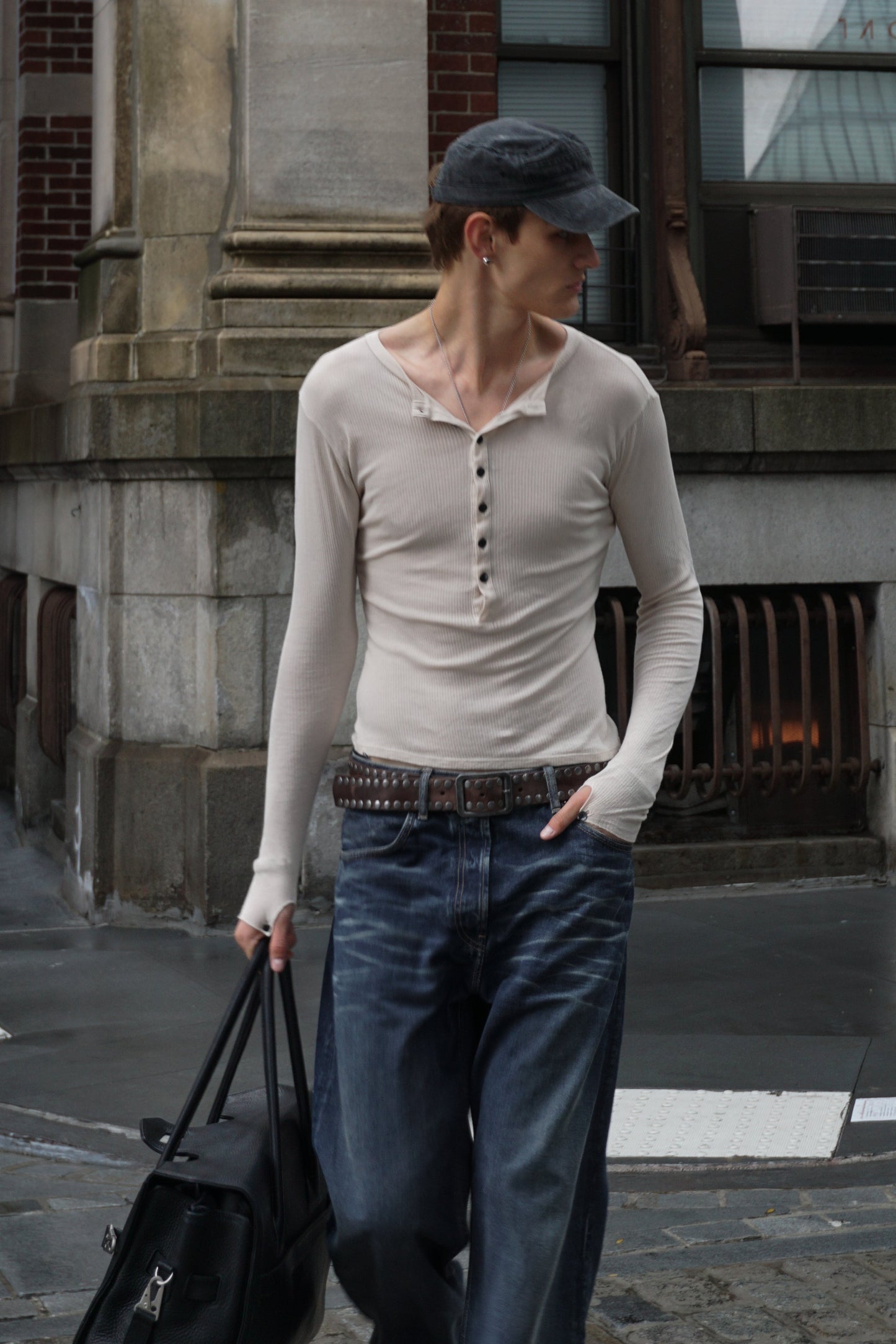 Nero Ribbed Henley